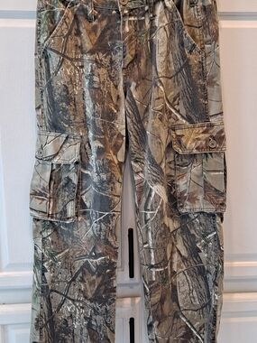 Realtree Brown Green Forest Print Cargo Camo Pants